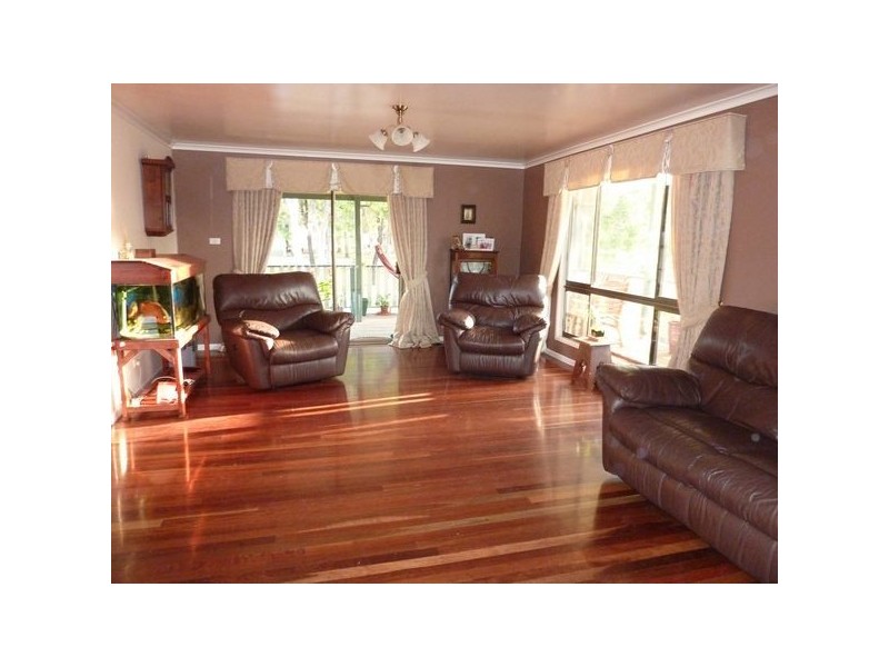 399 Bingham Rd, Booral QLD 4655