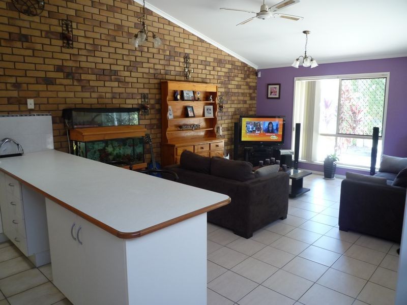 5/133 Freshwater St, Torquay QLD 4655