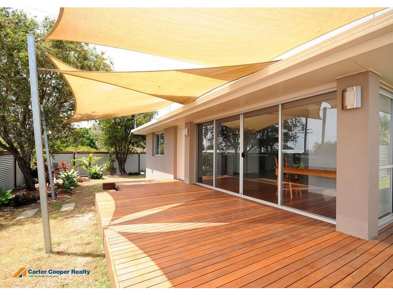 2 Johnston Boulevard, Urraween QLD 4655