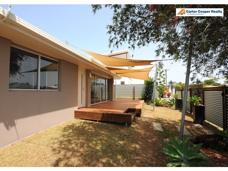 2 Johnston Boulevard, Urraween QLD 4655