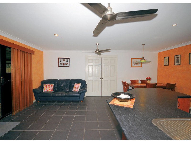 12 La Borde Court, Urraween QLD 4655