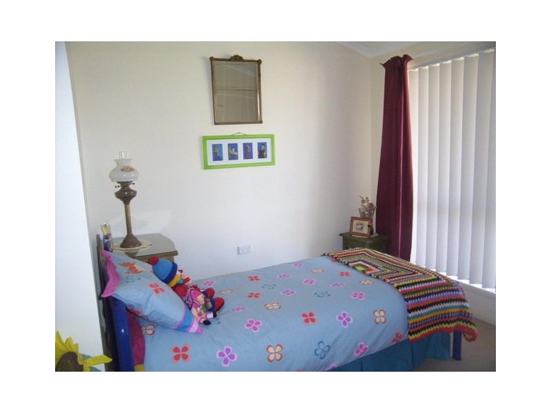 1 Acacia Street, Point Vernon QLD 4655