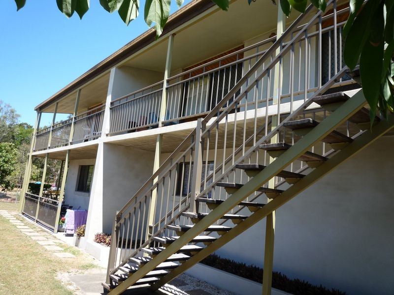 6 Lincolnfield Street, Torquay QLD 4655