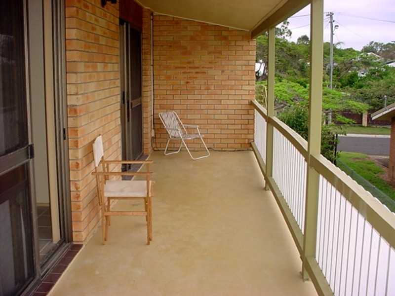 6 Lincolnfield Street, Torquay QLD 4655