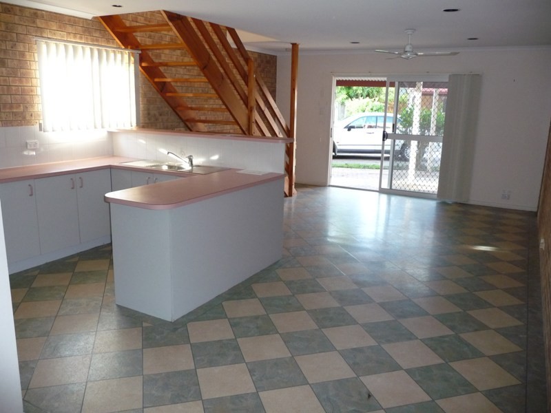 6/99 Cypress Street, Torquay QLD 4655