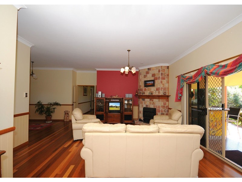 27 Sandalwood Drive, Wondunna QLD 4655