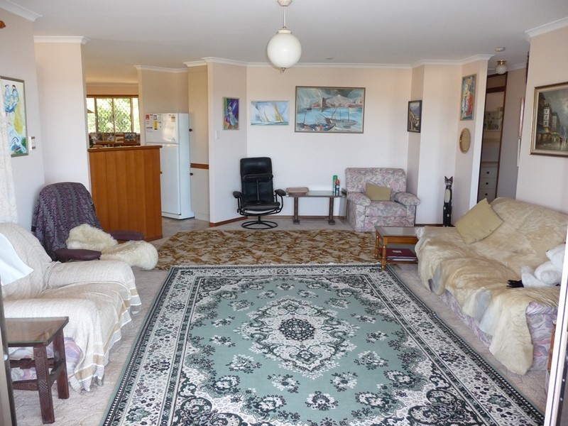 57 Hillcrest Avenue, Scarness QLD 4655
