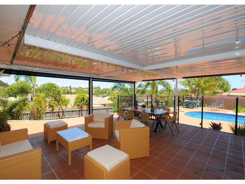 18 Pohlmann Crt, Scarness QLD 4655