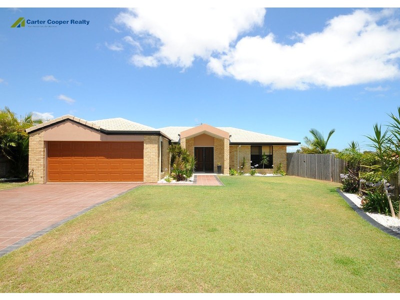 18 Pohlmann Crt, Scarness QLD 4655