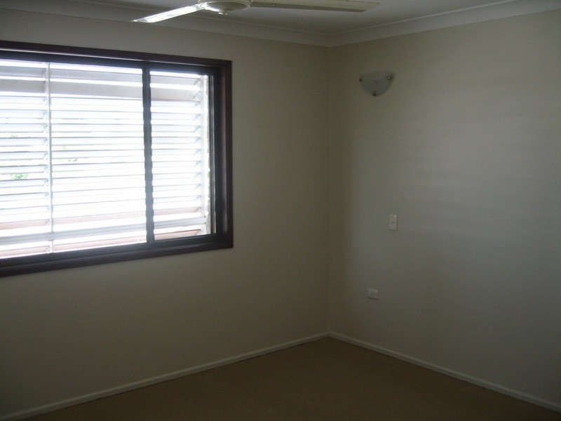 16 Ocean Street, Torquay QLD 4655