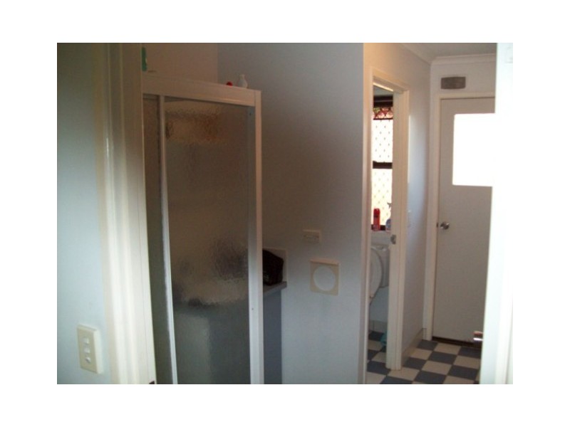 4/12  Denman Camp Road, Torquay QLD 4655