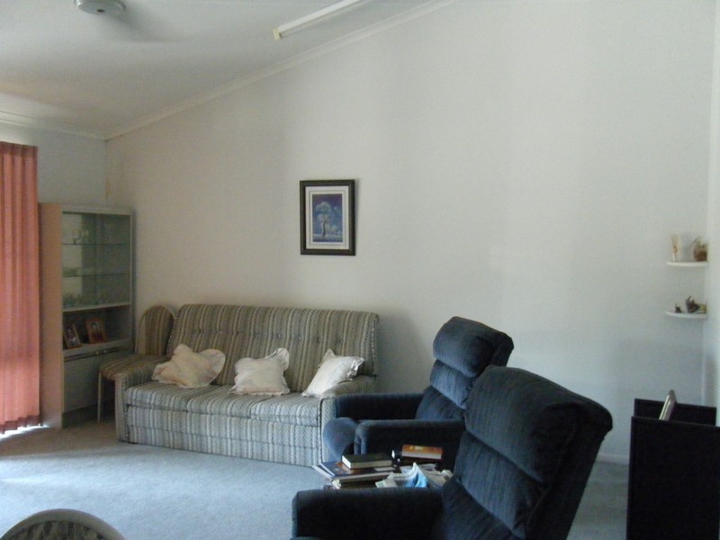 4/12  Denman Camp Road, Torquay QLD 4655