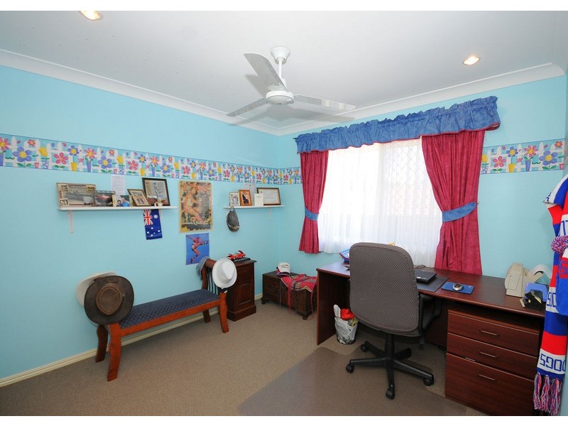 4 Haupt Ave, Pialba QLD 4655