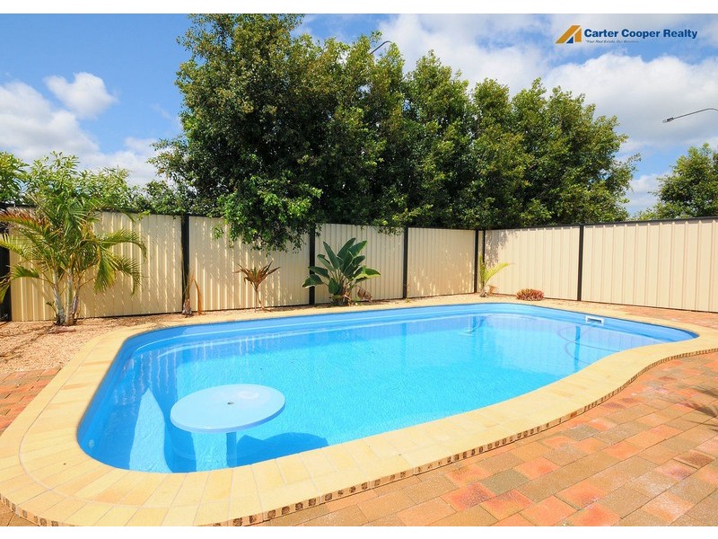 20 Noeme St, Burrum Heads QLD 4659