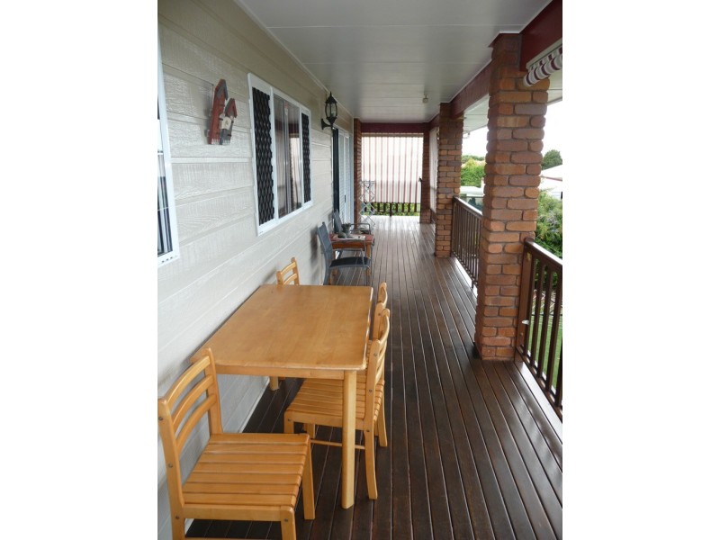 11 Trisha Court, Scarness QLD 4655