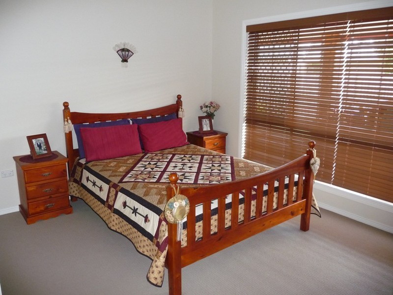 11 Trisha Court, Scarness QLD 4655