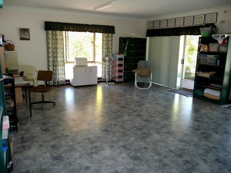 18 Doolong Road South, Wondunna QLD 4655