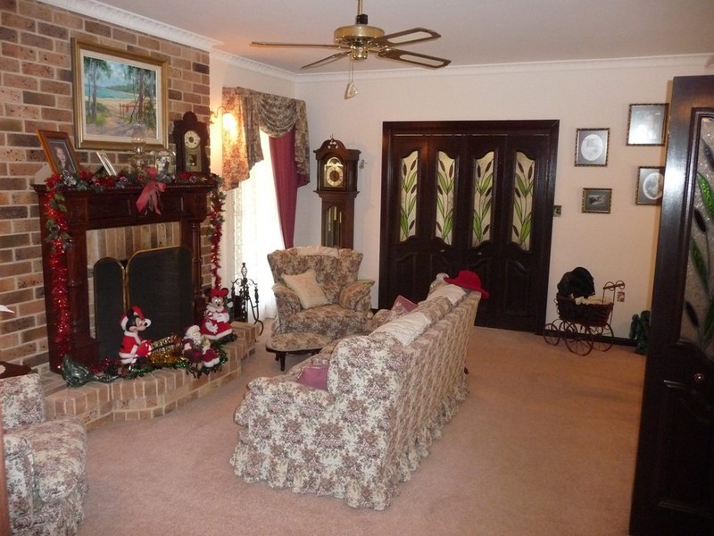 18 Doolong Road South, Wondunna QLD 4655