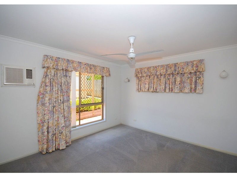 15 Victor, Kawungan QLD 4655