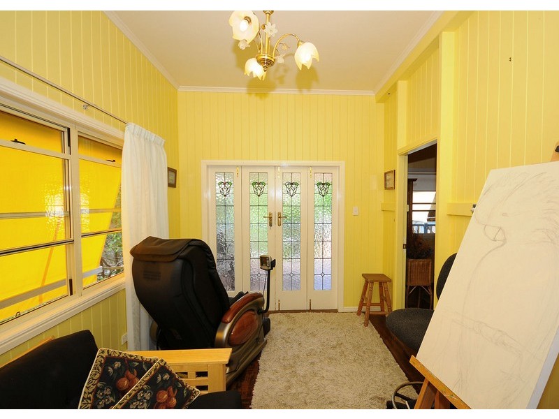 186 Cypress Street, Urangan QLD 4655