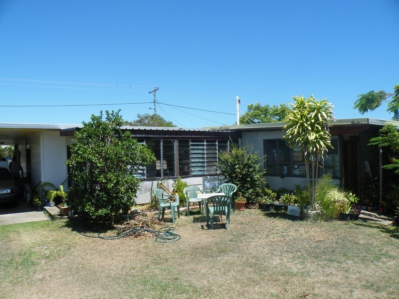 6 Tooth St, Pialba QLD 4655