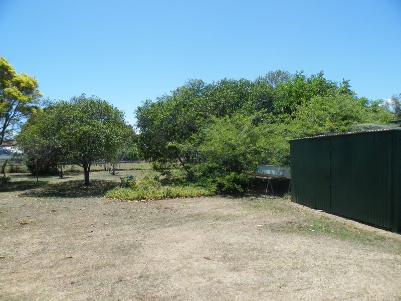 6 Tooth St, Pialba QLD 4655