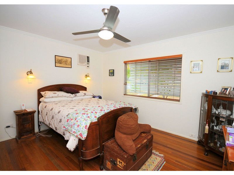 32 Neils Street, Pialba QLD 4655