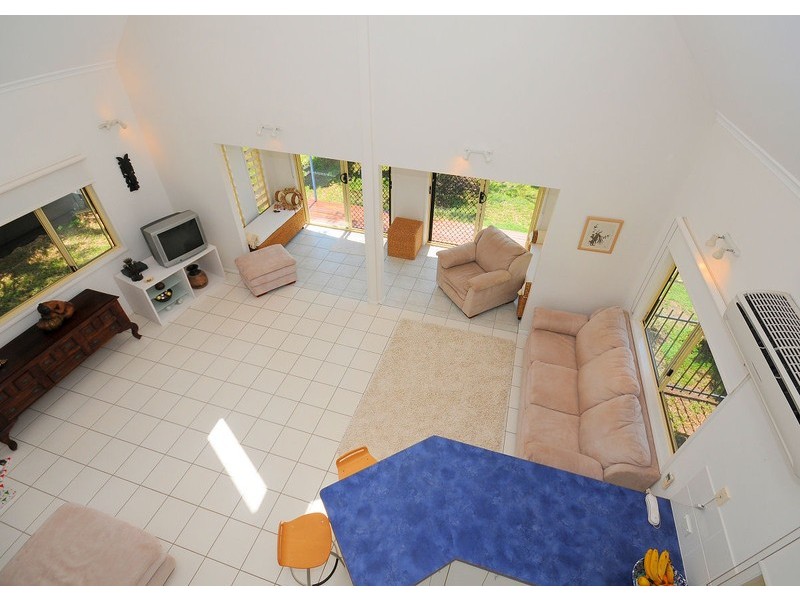 15 Lakeside Dr, Burrum Heads QLD 4659