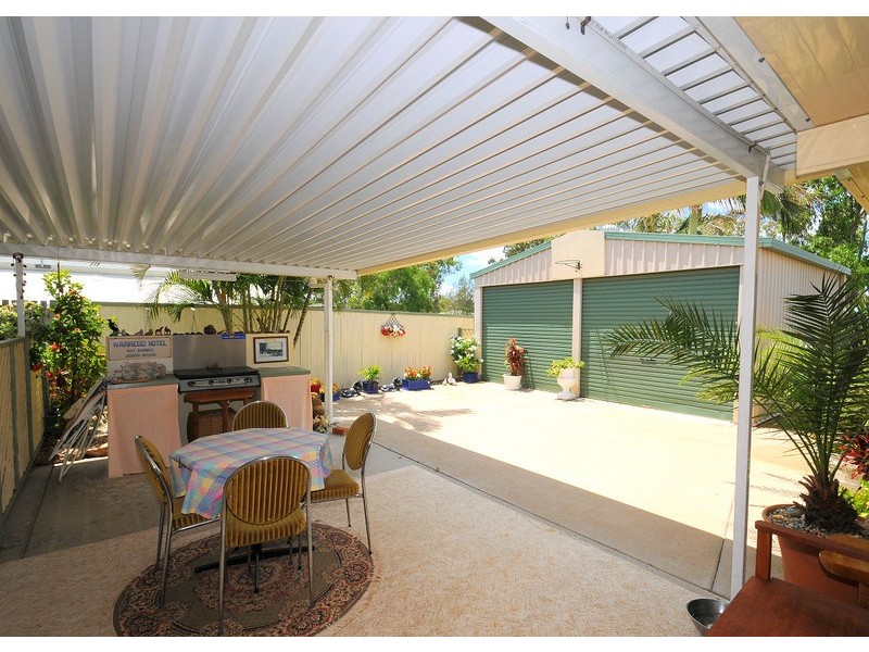 74 Corser St, Point Vernon QLD 4655