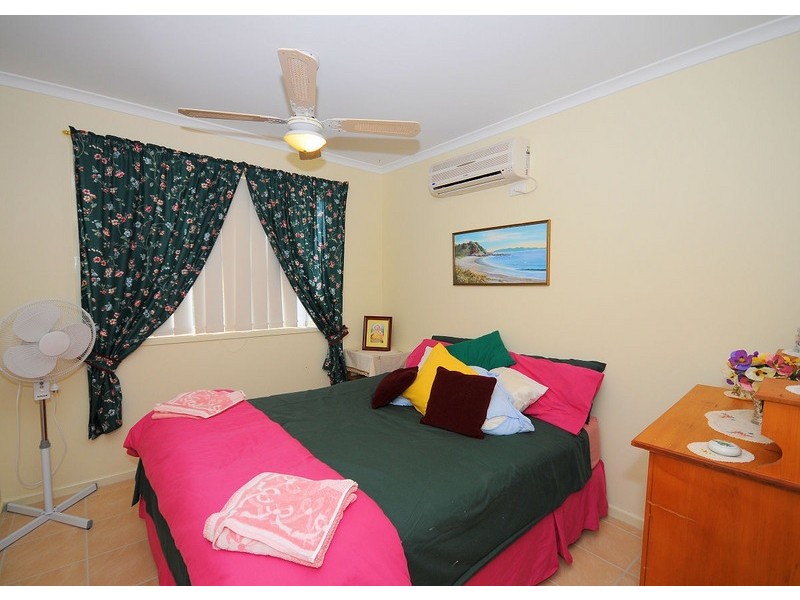 74 Corser St, Point Vernon QLD 4655