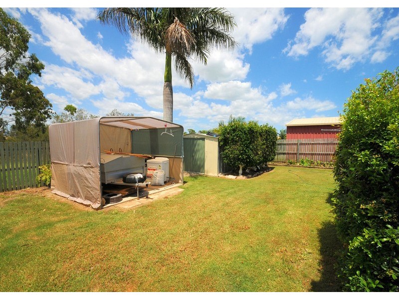 74 Corser St, Point Vernon QLD 4655