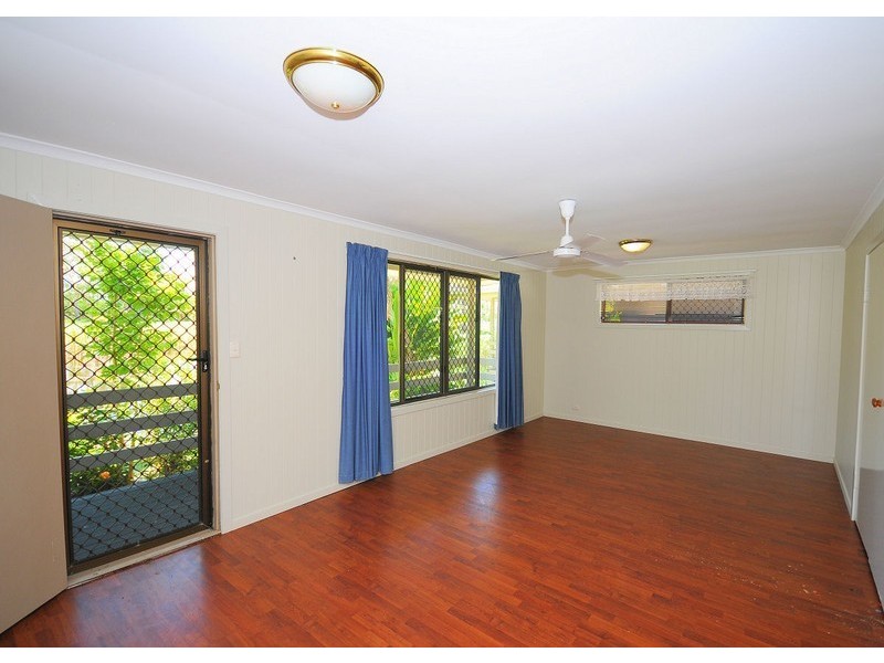 100 – 49  Elizabeth St (Via Shell St), Urangan QLD 4655