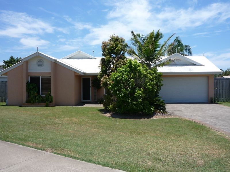 14 Oriole Crt, Eli Waters QLD 4655