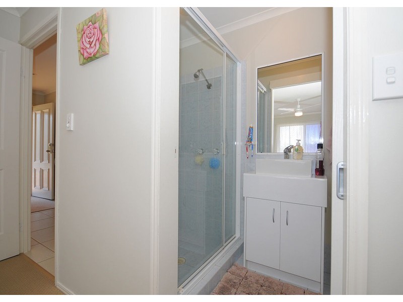 85 Murphy Street, Point Vernon QLD 4655