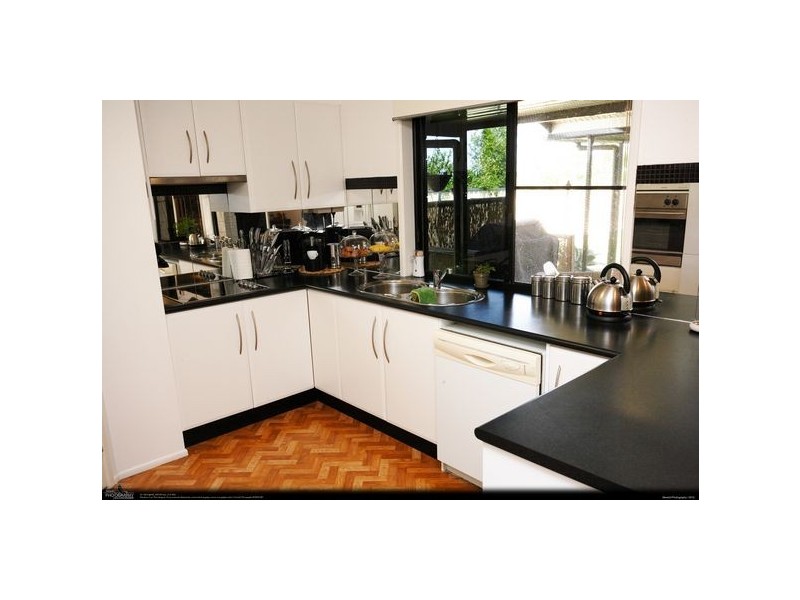 5 Bowarrady Court, River Heads QLD 4655