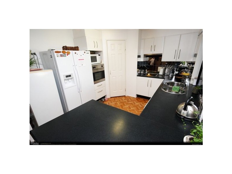 5 Bowarrady Court, River Heads QLD 4655