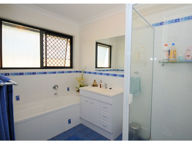 5 Bowarrady Court, River Heads QLD 4655