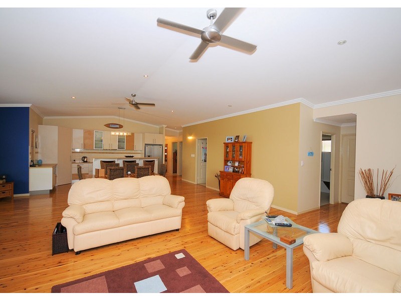 79 Gundesen Drive, Urraween QLD 4655