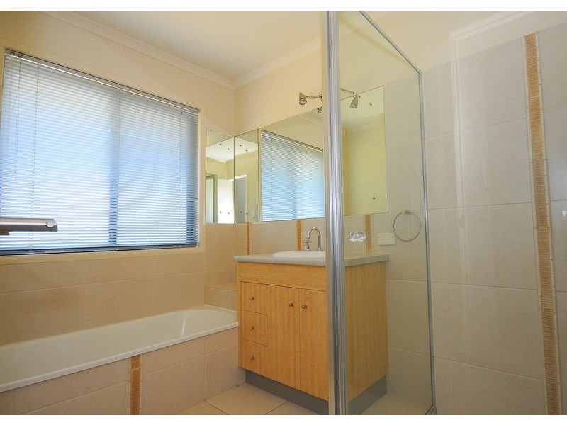 20 Seahorse Cct, Dundowran Beach QLD 4655