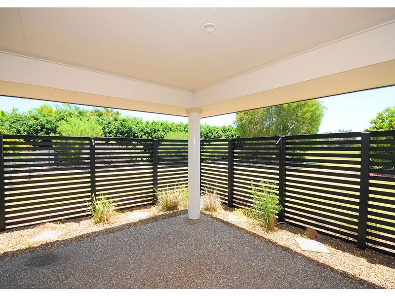 20 Seahorse Cct, Dundowran Beach QLD 4655