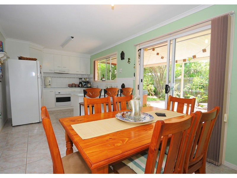 10  Alana Court (Off Madeline St), Torquay QLD 4655