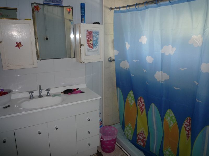 24 King Street, Urangan QLD 4655