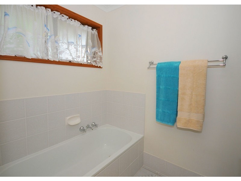 15 Southerden Street, Torquay QLD 4655