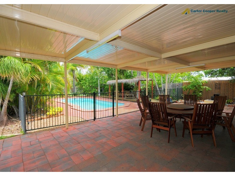 15 Southerden Street, Torquay QLD 4655