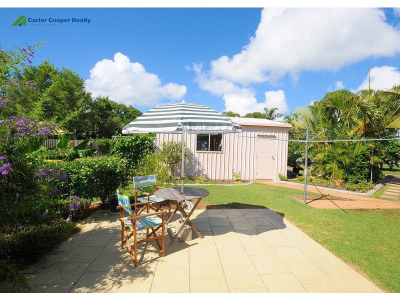 6 Aimee Drive, Urangan QLD 4655