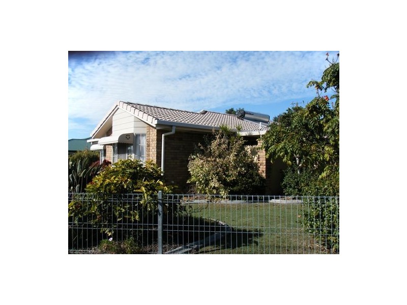 6 Aimee Drive, Urangan QLD 4655