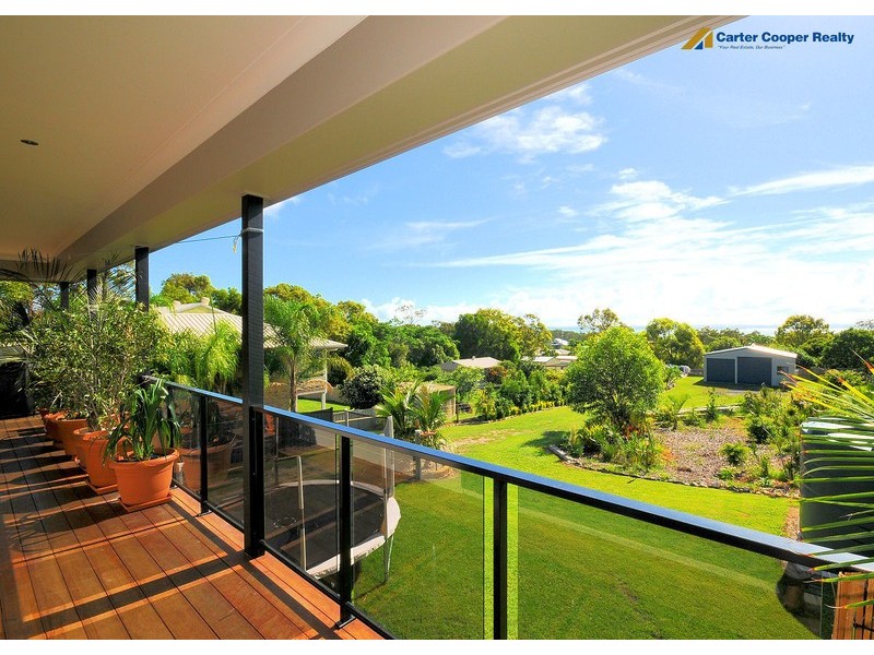 12  Blue Water Dve, Booral QLD 4655