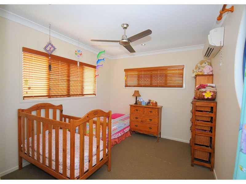 12  Blue Water Dve, Booral QLD 4655