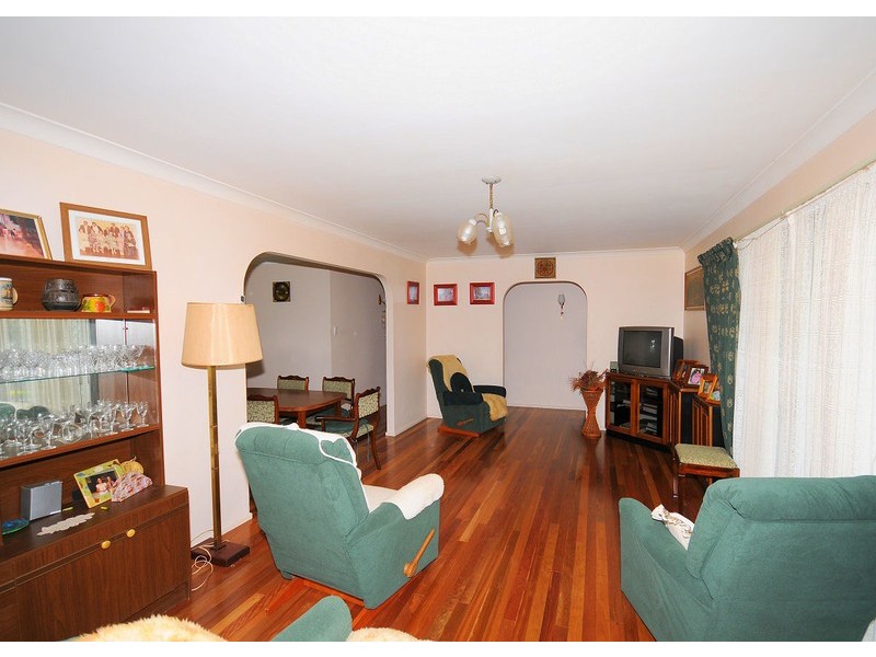 74 Dayman Street, Urangan QLD 4655