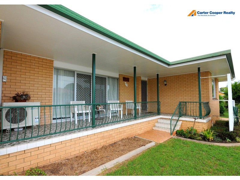 74 Dayman Street, Urangan QLD 4655